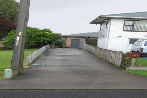 Photo of property in 2/25 Grassways Avenue, Pakuranga, Auckland, 2010