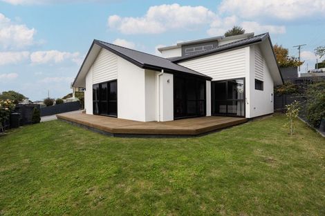 Photo of property in 27 Itchen Street, South Hill, Oamaru, 9400