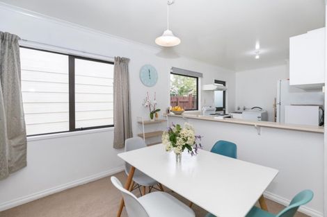 Photo of property in 9 Caulfield Green, Nawton, Hamilton, 3200