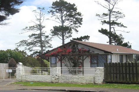 Photo of property in 8 Matua Place, Clendon Park, Auckland, 2103