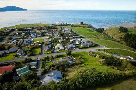 Photo of property in 4 Endeavour Place, Kaikoura, 7300