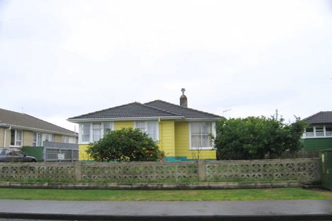 Photo of property in 315 Kotuku Street, Camberley, Hastings, 4120