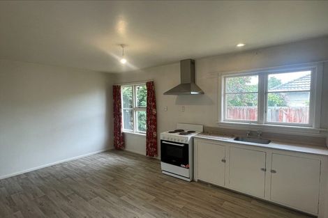 Photo of property in 100 Maidstone Road, Ilam, Christchurch, 8041