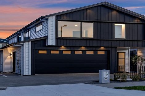 Photo of property in 10 Kotuitui Drive, Wainui, 0992