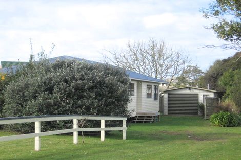 Photo of property in 20 Kauri Place, Tairua, 3508