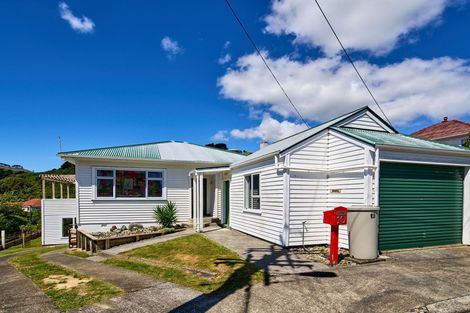 Photo of property in 10 Carleton Terrace, Tawa, Wellington, 5028