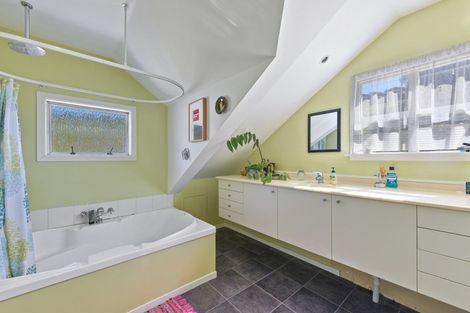 Photo of property in 75 Toi Toi Street, Toi Toi, Nelson, 7010