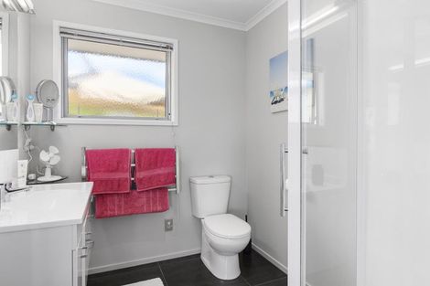 Photo of property in 15 Arapeta Place, Takaka, 7110