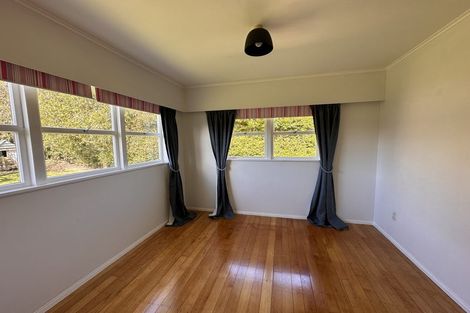 Photo of property in 16 The Boulevard, Sunnyhills, Auckland, 2010