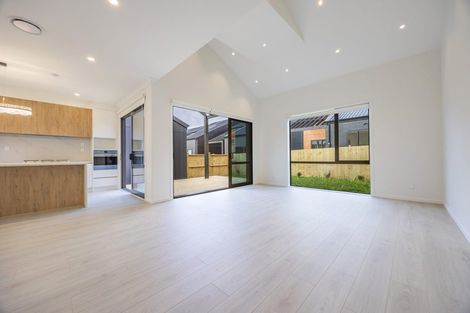 Photo of property in 13 Murray Grey Lane, Karaka, 2580