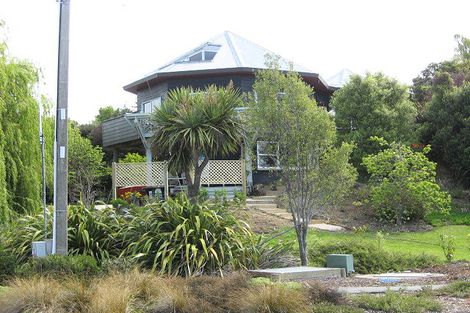 Photo of property in 2 Higgs Road, Mapua, 7005