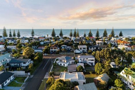 Photo of property in 1 Ohiwa Parade, Ohope, 3121
