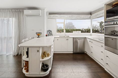 Photo of property in 57 Delamare Road, St Andrews, Hamilton, 3200