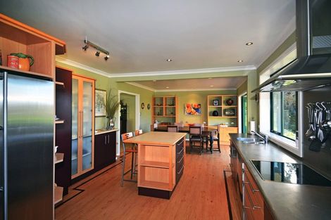 Photo of property in 33 Mokena Kohere Street, Manakau, Levin, 5573