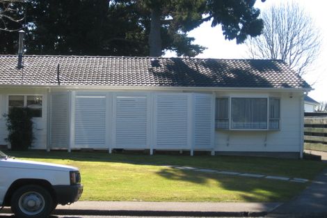 Photo of property in 6 Butterworth Avenue, Opaheke, Papakura, 2113