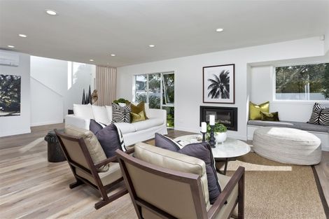 Photo of property in 1/8 Omana Road, Milford, Auckland, 0620