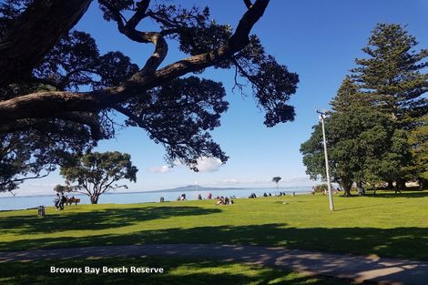 Photo of property in 1/7 Newstead Avenue, Browns Bay, Auckland, 0632