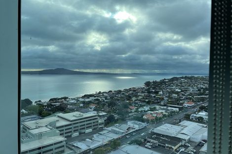 Photo of property in Sentinel Apartments, 2203/3 Northcroft Street, Takapuna, Auckland, 0622