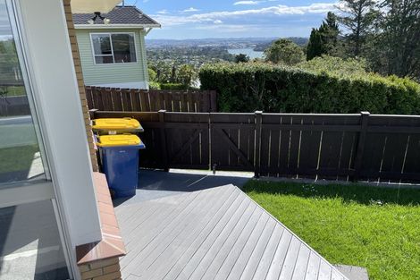 Photo of property in 1/4 Pemberton Avenue, Bayview, Auckland, 0629
