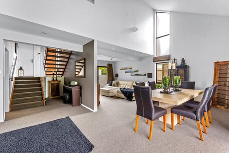 Photo of property in 9 Porritt Avenue, Chatswood, Auckland, 0626