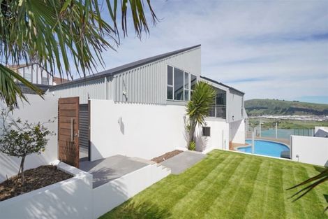 Photo of property in 78 Cannon Hill Crescent, Mount Pleasant, Christchurch, 8081