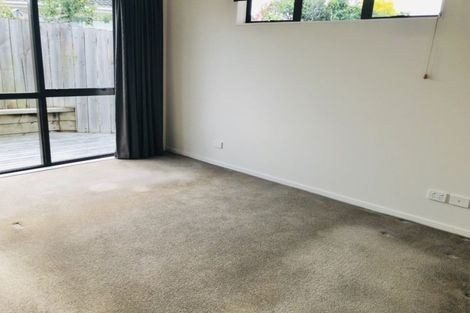Photo of property in 15 Udall Place, Bucklands Beach, Auckland, 2014