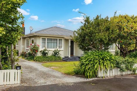 Photo of property in 83 Villa Street, Masterton, 5810
