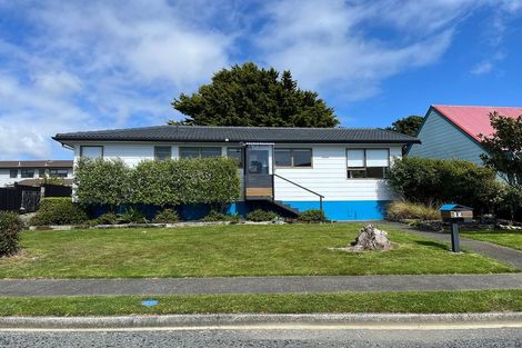 Photo of property in 12 Clipper Street, Titahi Bay, Porirua, 5022