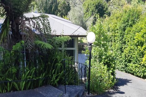 Photo of property in 32 Hythe Terrace, Mairangi Bay, Auckland, 0630