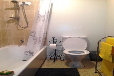 Photo of property in 11/171 Queens Drive, Lyall Bay, Wellington, 6022