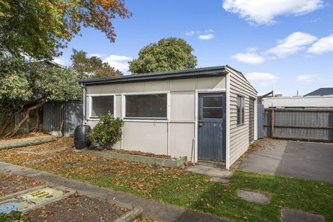 Photo of property in 112 Smith Street, Woolston, Christchurch, 8062