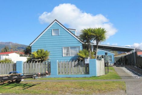 Photo of property in 16 Maria Place, Turangi, 3334