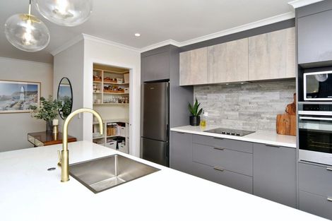 Photo of property in 15 Holmes Hanover Lane, Halswell, Christchurch, 8025