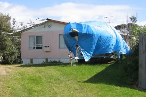 Photo of property in 17 Dey Street, Mangawhai Heads, Mangawhai, 0505