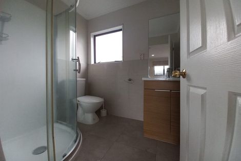 Photo of property in 1/12 Solana Court, Botany Downs, Auckland, 2010