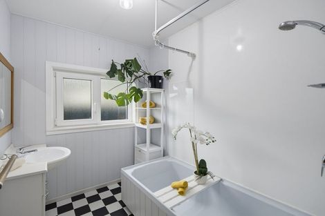 Photo of property in 89 Marriotts Road, North New Brighton, Christchurch, 8083