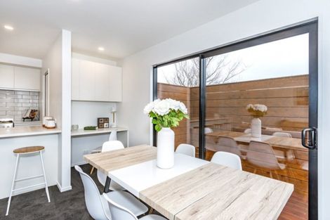 Photo of property in 1/3 Provincial Road, Halswell, Christchurch, 8025