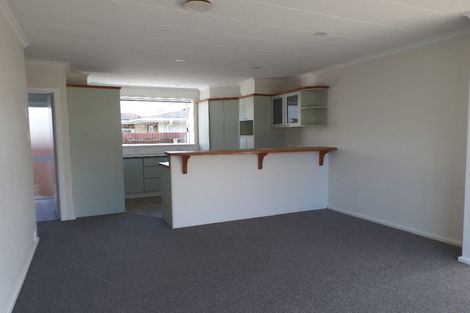 Photo of property in 8 Stretton Street, Bishopdale, Christchurch, 8053