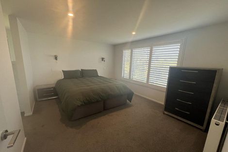 Photo of property in 42 Gilbert Street, New Plymouth, 4310