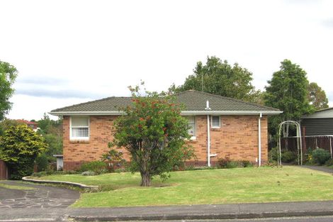 Photo of property in 1/5 Addison Drive, Glendene, Auckland, 0602