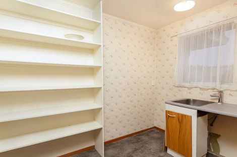 Photo of property in 19 Timaru Road, Waimate, 7924