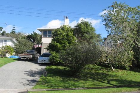 Photo of property in 37 Ennis Avenue, Pakuranga Heights, Auckland, 2010