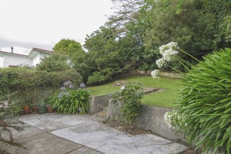 Photo of property in 86 Marine Parade, Bluff, 9814