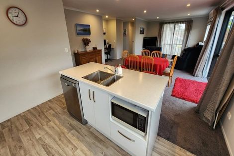 Photo of property in 67 Ellesmere Street, Marshland, Christchurch, 8083