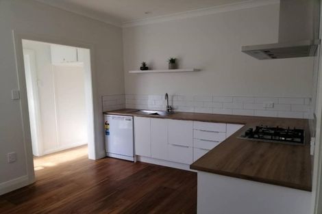 Photo of property in 1a Central Terrace, Alicetown, Lower Hutt, 5010