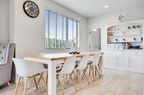 Photo of property in 67 Pacific Heights Road, Orewa, 0931