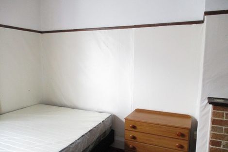 Photo of property in 8 Pirie Street, Palmerston North, 4410