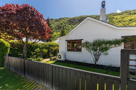 Photo of property in 21a Nairn Street, Arrowtown, 9302