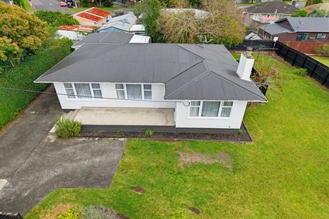 Photo of property in 4 Rathgar Road, Henderson, Auckland, 0610