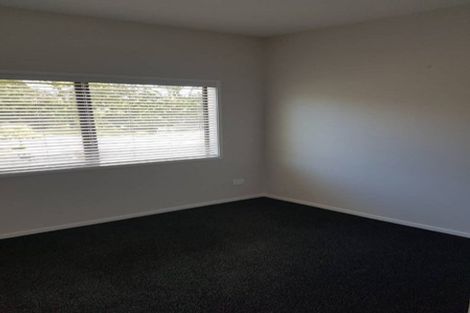 Photo of property in 28 Wautaiti Drive, Riverhead, 0820